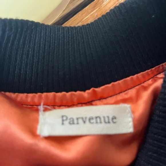 Black bomber jacket - Picture 2 of 3